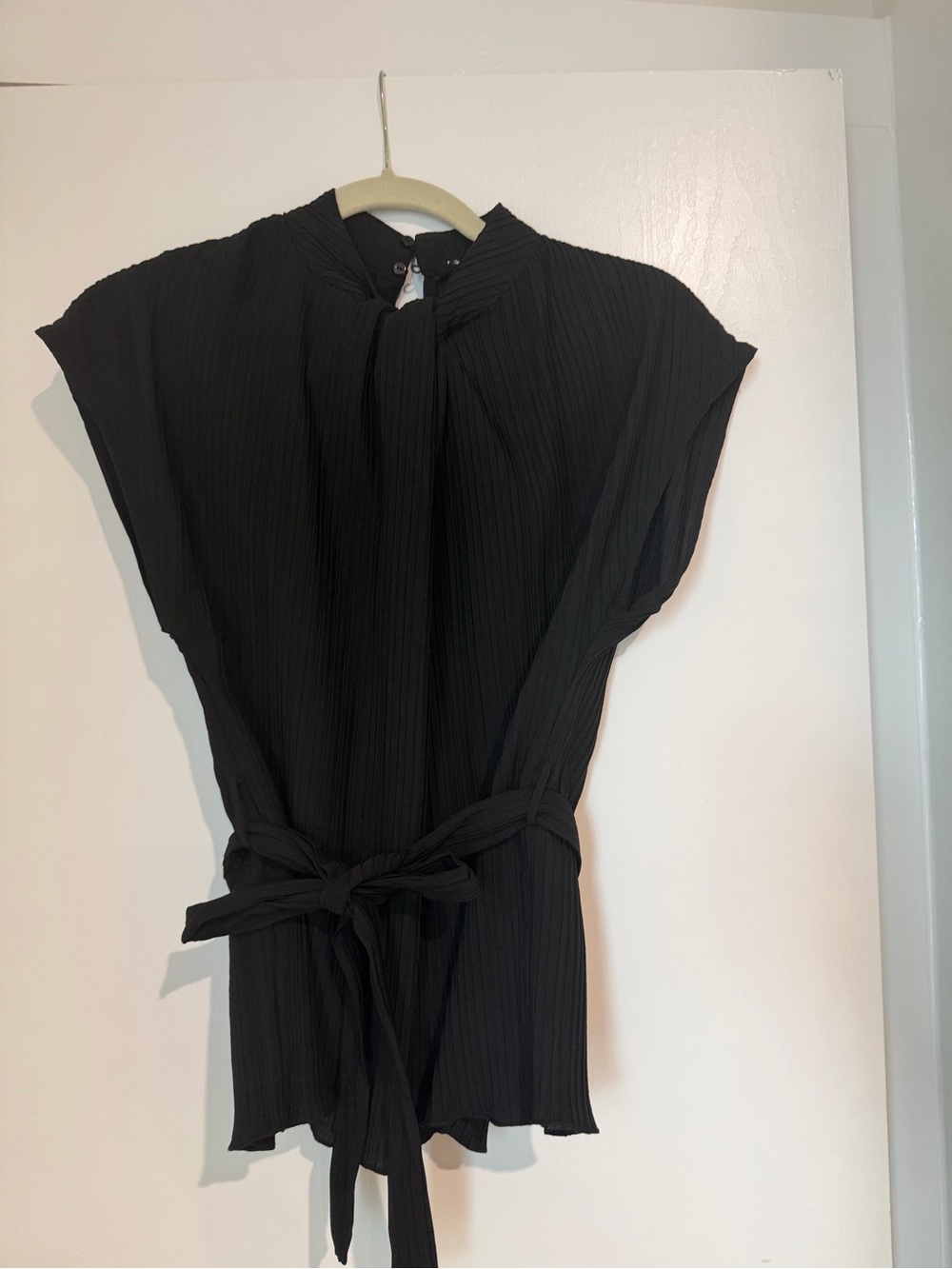 Zara Black Pleated Short Sleeve Blouse with Waist Tie